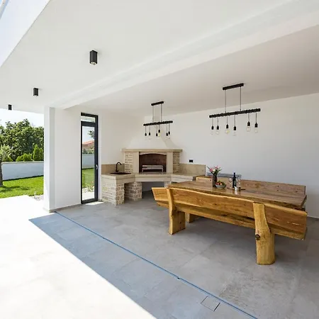 ヴィラ Maem プーラ