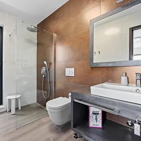 ヴィラ Maem プーラ